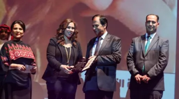 “إلى أي وجهة؟” يحقق نجاحًا في جوائز مهرجان المونودراما بالأردن