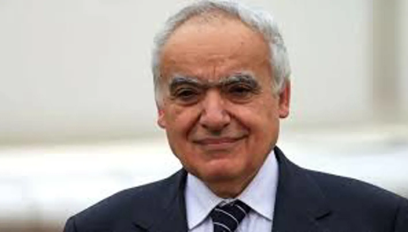 إلى السيد وزير الثقافة… بين قانونية الخطاب وعصيان المعنى إلى السيد وزير الثقافة… بين قانونية الخطاب وعصيان المعنى
