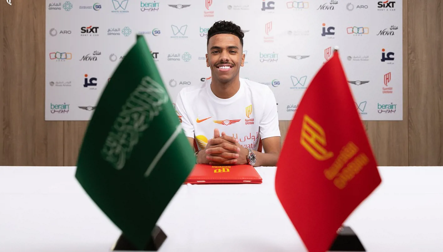 إليكم أفضل الأخبار… القادسية يضم موهبة الهلال (فيديو) إليكم أفضل الأخبار… القادسية يضم موهبة الهلال (فيديو)