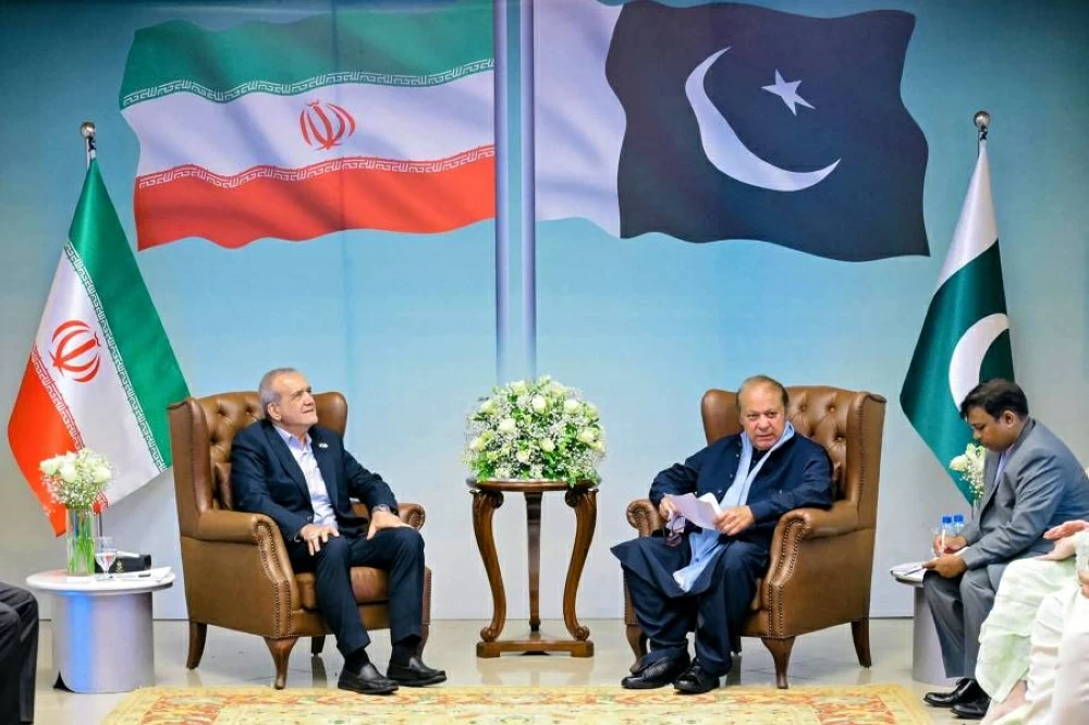 إيران تسعى لتحقيق 10 مليارات دولار في التجارة مع باكستان