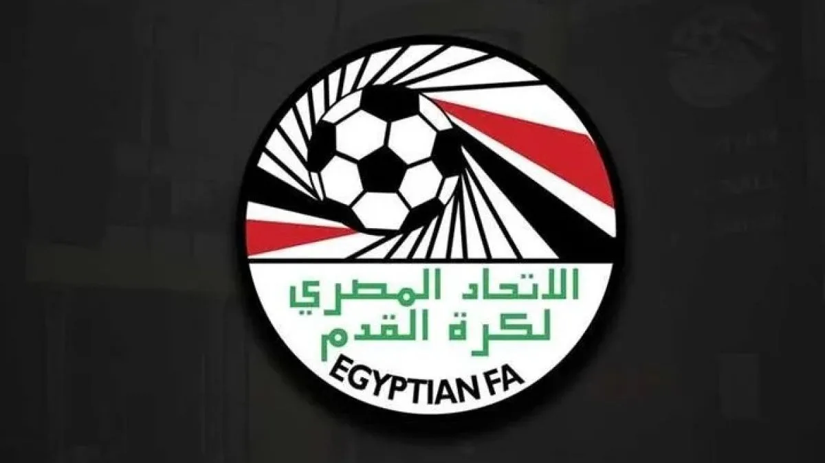 اتحاد كرة القدم: لا بطاقات بدون عقود معتمدة وتصاريح تدريب رسمية اتحاد كرة القدم: لا بطاقات بدون عقود معتمدة وتصاريح تدريب رسمية