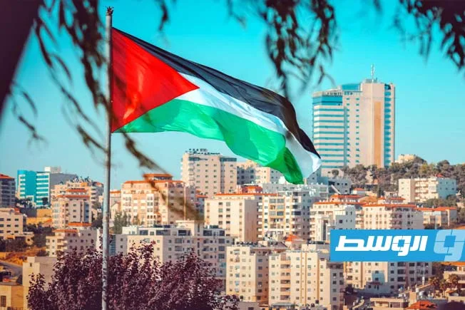 اتصالات فلسطينية لمناقشة قرار رفض إصدار تأشيرات للوفد المشارك في الجمعية العامة للأمم المتحدة اتصالات فلسطينية لمناقشة قرار رفض إصدار تأشيرات للوفد المشارك في الجمعية العامة للأمم المتحدة