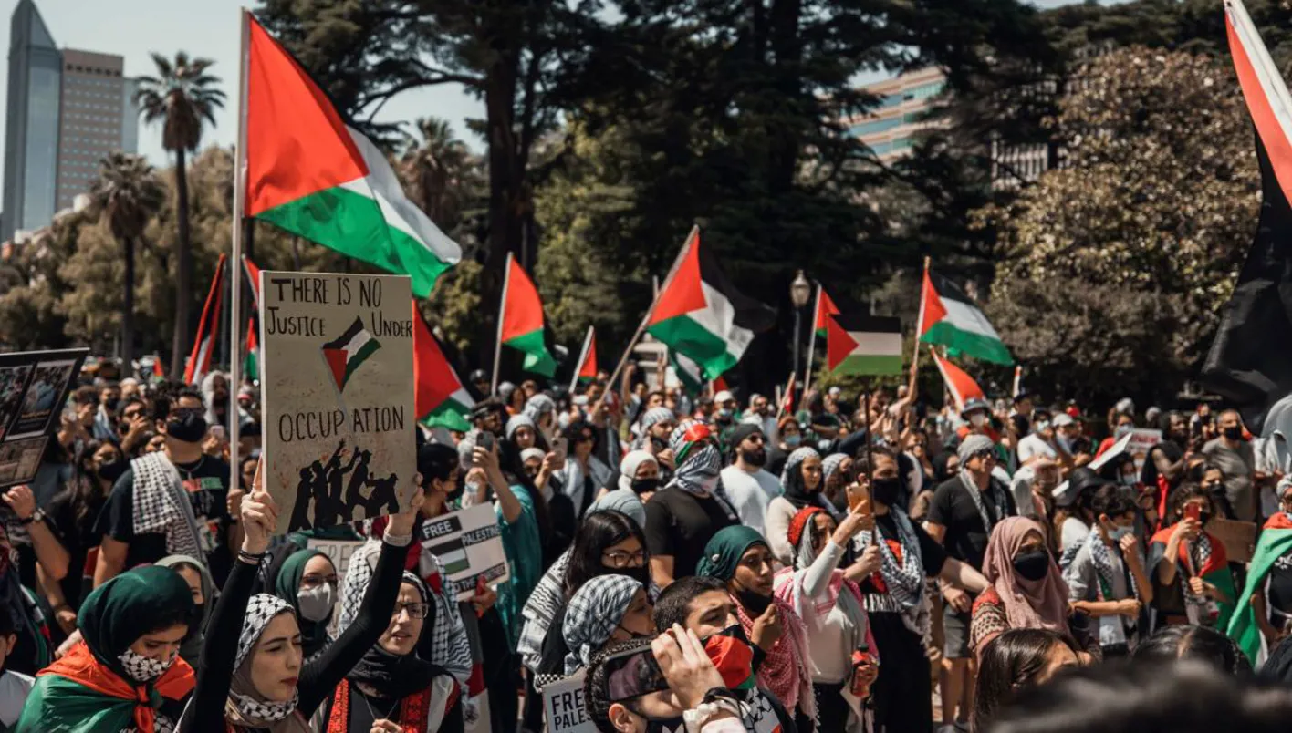استطلاع: غالبية الأميركيين يؤيدون الاعتراف بفلسطين من قبل الدول استطلاع: غالبية الأميركيين يؤيدون الاعتراف بفلسطين من قبل الدول