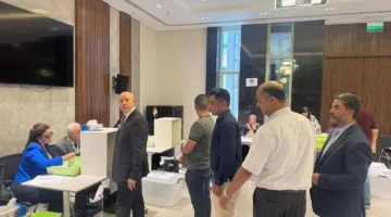 استمرار تسجيل الناخبين من الجالية المصرية في الكويت للمشاركة في انتخابات الشيوخ 2025