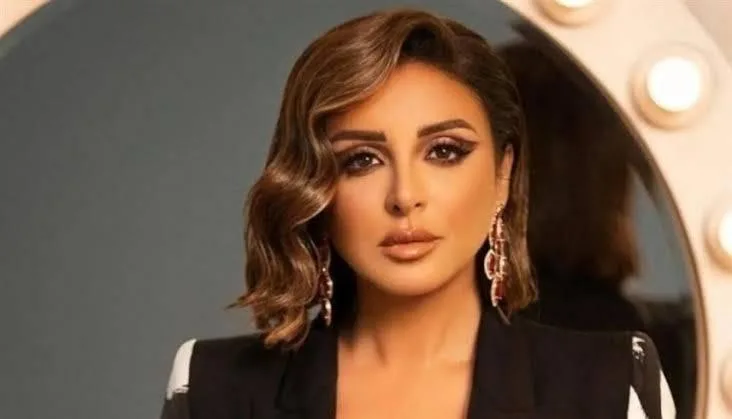 اكتشاف جثة عم أنغام في حالة تص decomposition داخل شقته بالجيزة تحت ظروف غير واضحة اكتشاف جثة عم أنغام في حالة تص decomposition داخل شقته بالجيزة تحت ظروف غير واضحة