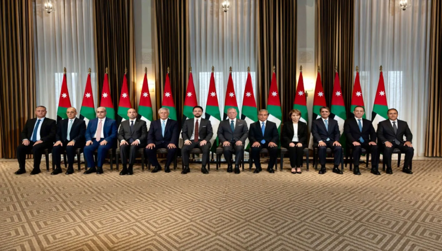 الأردن: الاقتصاد في بؤرة التحقيق مع أول تعديل على حكومة حسان الأردن: الاقتصاد في بؤرة التحقيق مع أول تعديل على حكومة حسان