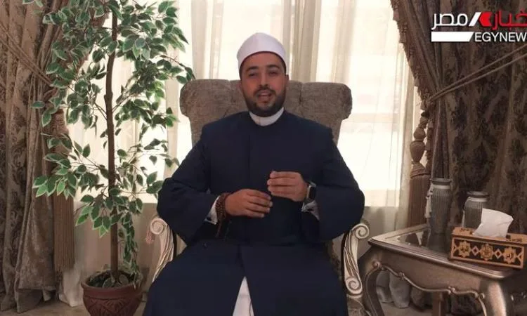 الأزهر العالمي للفتوى: النبي ﷺ هو أول من صام احتفالًا بمولده الأزهر العالمي للفتوى: النبي ﷺ هو أول من صام احتفالًا بمولده