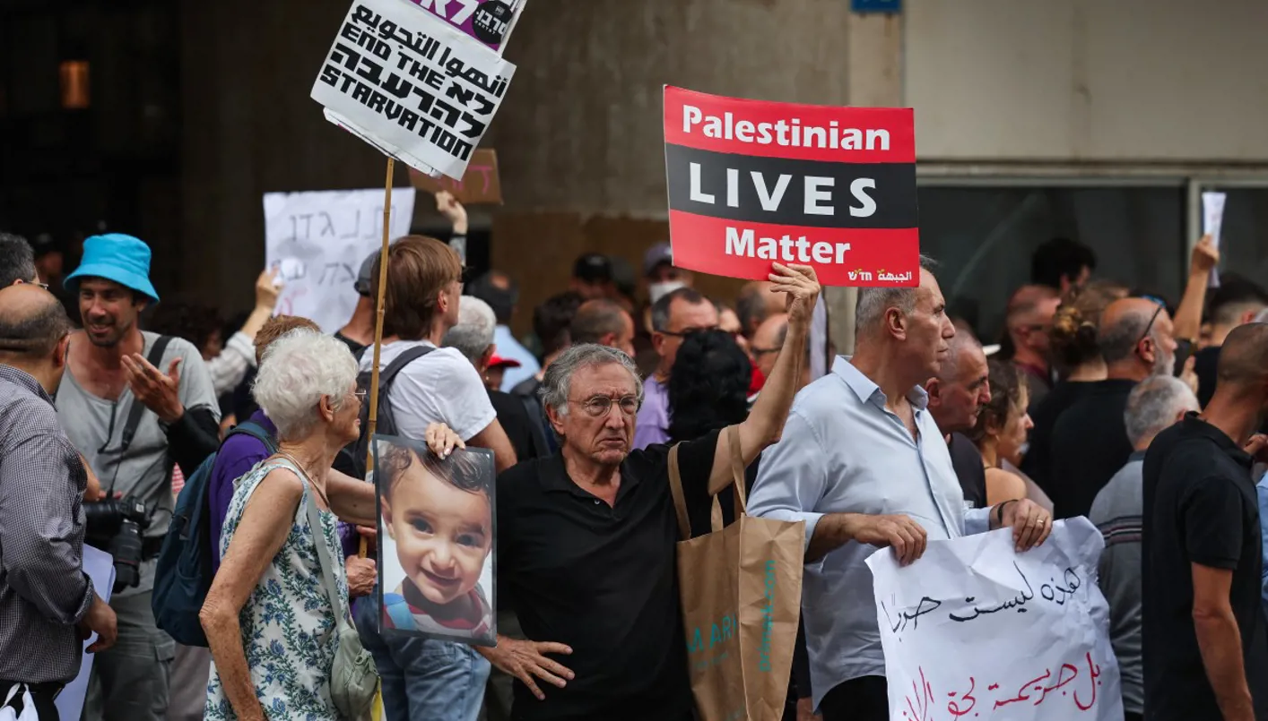الاعتراف الدولي بفلسطين: تقدم مهم لكنه غير مكتمل… وموضوع حساس قد يعقد الحلول. الاعتراف الدولي بفلسطين: تقدم مهم لكنه غير مكتمل… وموضوع حساس قد يعقد الحلول.