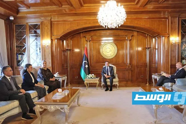البعثة الدولية تدعو الدبيبة وتيتيه إلى تجنب أي “أفعال استفزازية” في طرابلس البعثة الدولية تدعو الدبيبة وتيتيه إلى تجنب أي “أفعال استفزازية” في طرابلس