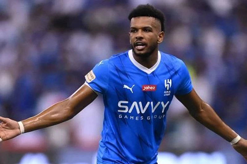 البليهي يتغيب عن تدريبات الهلال قبل المباراة الودية ضد بالينجن البليهي يتغيب عن تدريبات الهلال قبل المباراة الودية ضد بالينجن