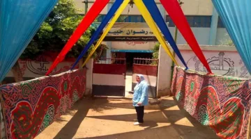 التحضيرات الأخيرة لتأمين مراكز الاقتراع في القليوبية – صور