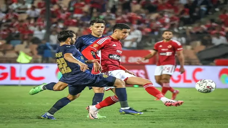 الجيش الملكي المغربي يعلن عن توقيع عقد مع لاعب الأهلي بشكل رسمي الجيش الملكي المغربي يعلن عن توقيع عقد مع لاعب الأهلي بشكل رسمي