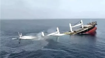 الحوثيون يفرضون قيوداً بحرية على أساطيل 64 شركة شحن.. ما هي التفاصيل؟