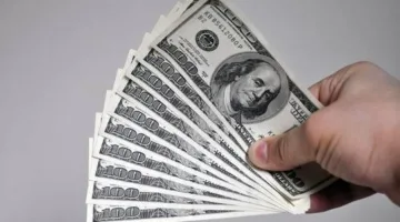الدولار يحصل على دعم جزئي بعد تقرير سوق العمل وتوقعات تخفيض سعر الفائدة.
