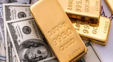 الذهب يحافظ على استقراره ويتوقع خسارة أسبوعية مع ارتفاع الدولار
