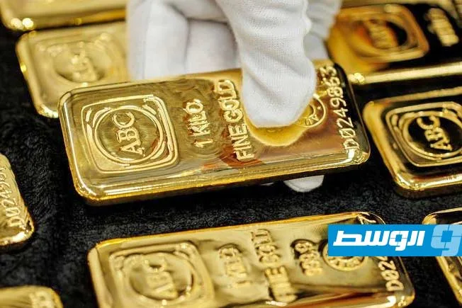 الذهب يوشك على بلوغ ذروة شهرين جديدة الذهب يوشك على بلوغ ذروة شهرين جديدة