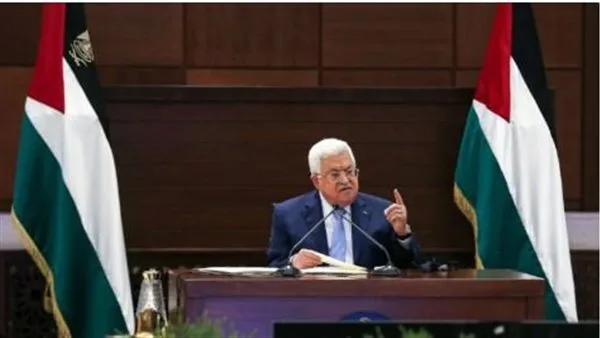 الرئاسة الفلسطينية تطالب الولايات المتحدة بالإلغاء القرار المتعلق بحظر التأشيرات. الرئاسة الفلسطينية تطالب الولايات المتحدة بالإلغاء القرار المتعلق بحظر التأشيرات.