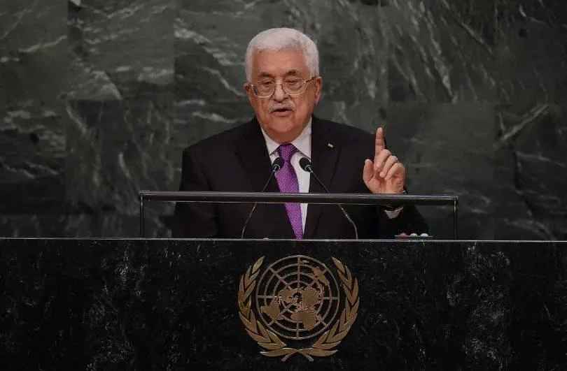 الرئاسة الفلسطينية تعبر عن استغرابها إزاء قرار الولايات المتحدة بشأن «رفض التأشيرات» الرئاسة الفلسطينية تعبر عن استغرابها إزاء قرار الولايات المتحدة بشأن «رفض التأشيرات»
