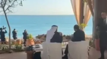الرئيس السيسي والشيخ محمد بن زايد يتناولان الطعام في أحد المطاعم وسط أجواء علمين الخلابة