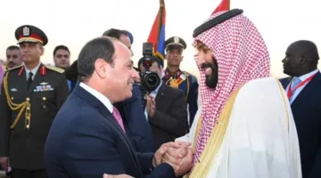 الرئيس السيسي يصل إلى مطار نيوم في المملكة العربية السعودية
