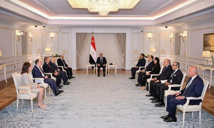 الرئيس السيسي يعبر عن تأكيد مصر الثابت لدعم سيادة لبنان ووحدة أراضيه وسلامته. الرئيس السيسي يعبر عن تأكيد مصر الثابت لدعم سيادة لبنان ووحدة أراضيه وسلامته.