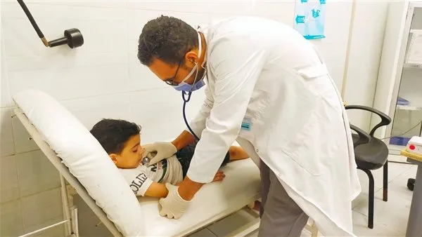 الرعاية الصحية: فحص 195 ألف طالب في إطار حملة “تأكد من صحة ابنك” الرعاية الصحية: فحص 195 ألف طالب في إطار حملة “تأكد من صحة ابنك”