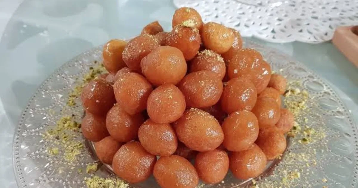 الزلابية المقرمشة: وصفة مثالية بخمس خطوات للحصول على طعم لا يُنسى الزلابية المقرمشة: وصفة مثالية بخمس خطوات للحصول على طعم لا يُنسى