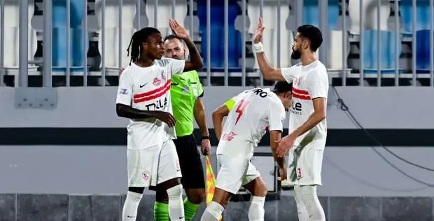 الزمالك ينهى تحضيراته لمباراة فاركو.. وفيريرا يكشف عن قائمة اللاعبين للمواجهة الزمالك ينهى تحضيراته لمباراة فاركو.. وفيريرا يكشف عن قائمة اللاعبين للمواجهة