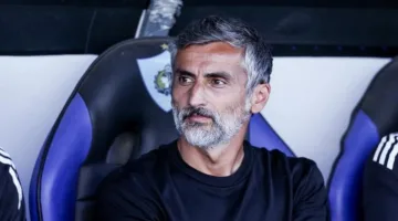 الزياني: “ريبيرو” ليس مناسبًا للأهلي ويجب عليه المغادرة قبل فترة التوقف الدولي.