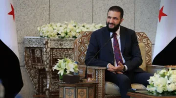 الشرع: يجب على لبنان الاستفادة من انتعاش سوريا وتجاوز الجراح الناتجة عن ‘حزب الله’