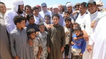 الفريق كامل الوزير يلبي مطالب سكان قرية سيدي عبدالرحمن في الساحل الشمالي