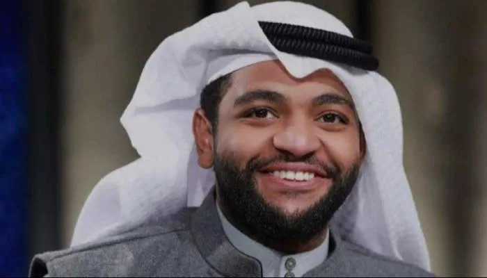 الفنان خالد المظفر يتعرض لسكتة دماغية أثناء العرض المسرحي الفنان خالد المظفر يتعرض لسكتة دماغية أثناء العرض المسرحي