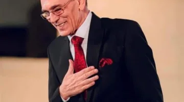 الفنان محمد صبحي يخرج من المستشفى بعد إصابته بعارض صحي
