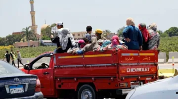 القطاع الخاص غير النفطي في مصر يحقق أول ارتفاع في العمالة بعد تسعة أشهر