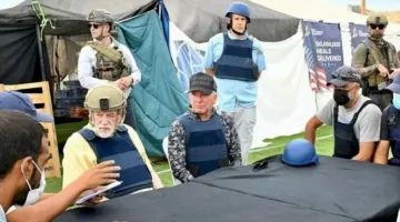 المبعوث الأمريكي يتنقل بين الدبابات الإسرائيلية في غزة.. وترامب يصف الوضع بـ “المأساوي”