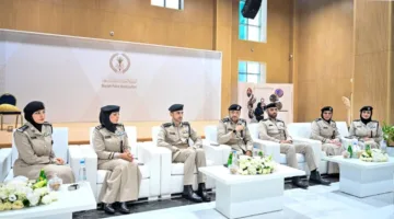 المرأة في شرطة الشارقة: مثال على الالتزام والإخلاص