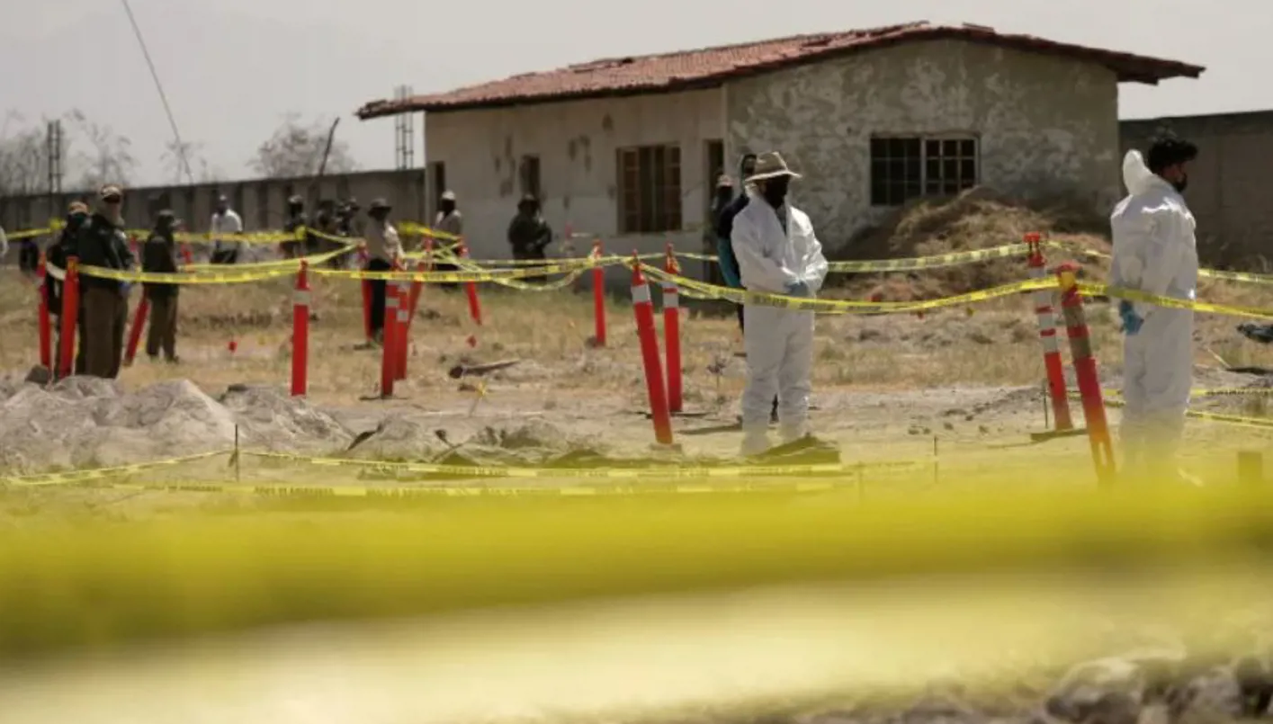 المكسيك… اكتشاف بقايا 32 جثة مقطعة في منزل abandoned. المكسيك… اكتشاف بقايا 32 جثة مقطعة في منزل abandoned.