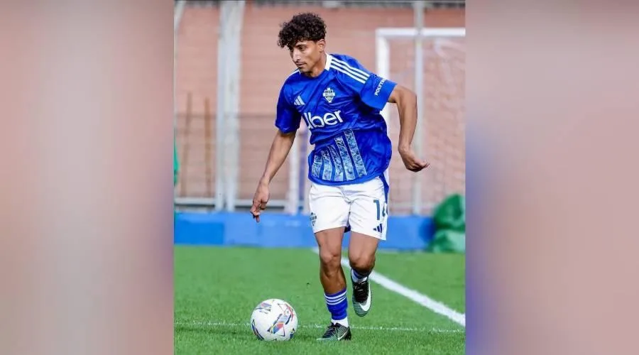 النجم السعودي يتفق مع اللاعب العراقي علي جاسم النجم السعودي يتفق مع اللاعب العراقي علي جاسم