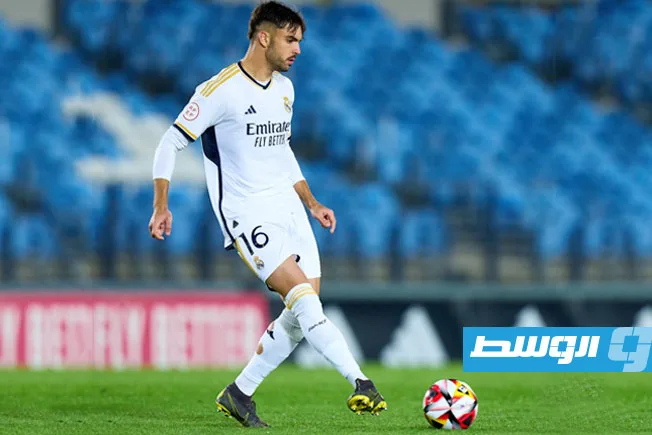 النيابة الإسبانية تطالب بسجن لاعب ريال مدريد لمدة عامين ونصف بسبب فضيحة جنسية