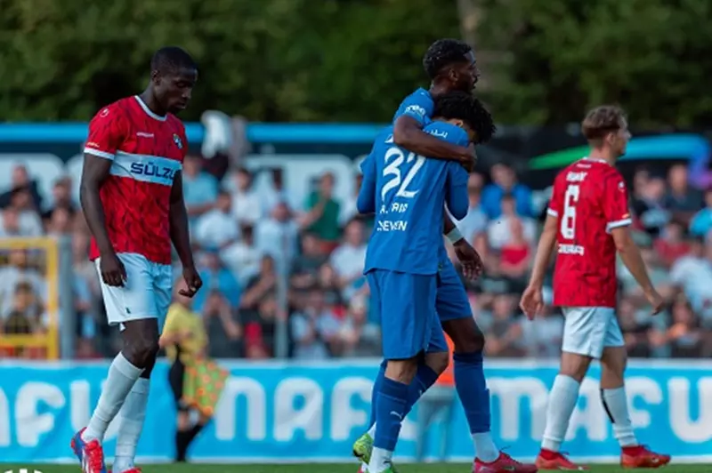الهلال يحقق انتصارًا كبيرًا على بالينجن الألماني بمشاركة ثيو هيرنانديز في مباراة ودية الهلال يحقق انتصارًا كبيرًا على بالينجن الألماني بمشاركة ثيو هيرنانديز في مباراة ودية