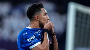 الهلال يعلن عن استئناف سالم الدوسري تدريباته