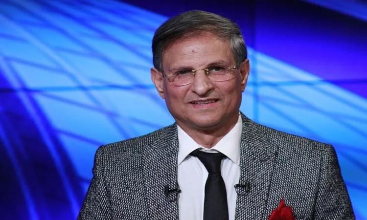 الهيئة العليا للإعلام تستقبل شكوى من النادي الأهلي ضد الكابتن مصطفى يونس الهيئة العليا للإعلام تستقبل شكوى من النادي الأهلي ضد الكابتن مصطفى يونس