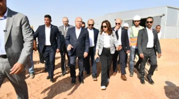 الوزير يوجه بإنشاء مصانع لتحويل نفايات البناء إلى منتجات ذات فائدة