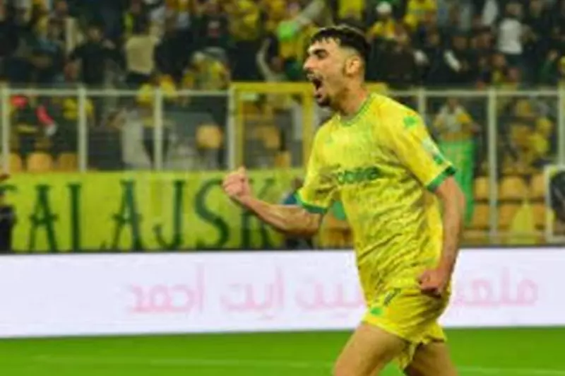 الوكرة القطري يضم رضوان بركان إلى صفوفه بجانب حمدي فتحي الوكرة القطري يضم رضوان بركان إلى صفوفه بجانب حمدي فتحي