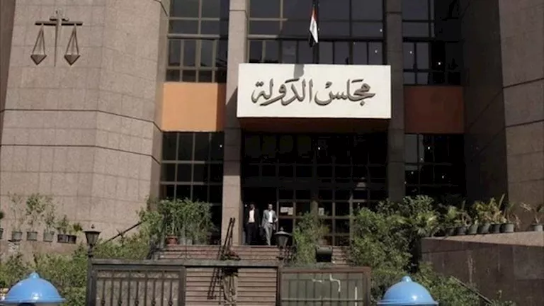 اليوم.. النظر في قضية تعديل أوراق امتحانات طلاب المرحلة الثانوية يدويًا اليوم.. النظر في قضية تعديل أوراق امتحانات طلاب المرحلة الثانوية يدويًا