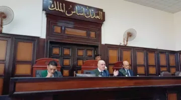 انتهاء حياة رجل بدم بارد بعد اكتشافه زوجته وعشيقها في مزرعته