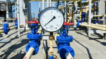 انخفاض أسعار الغاز في أوروبا مع انتظار المستجدات حول العرض والأوضاع في أوكرانيا