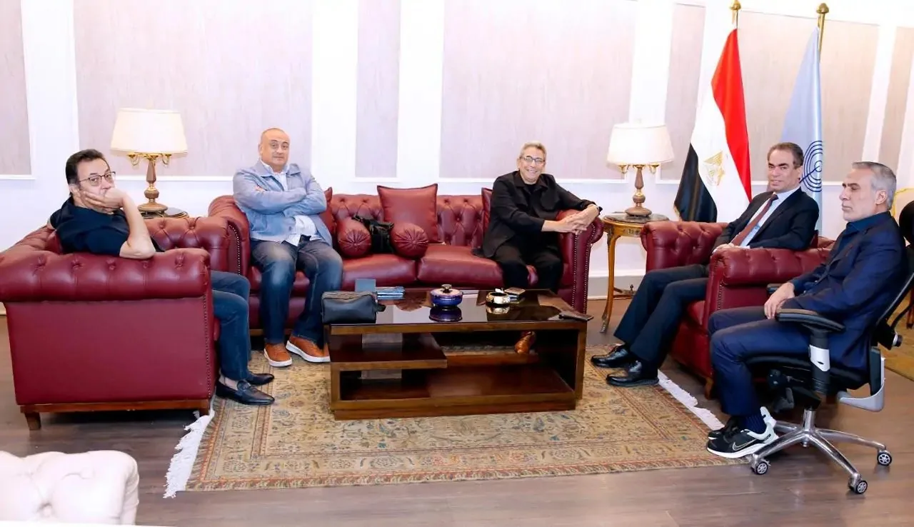 انطلاق عرض “باب الخلق” على قناتي التلفزيون المصري و”النهار” بداية سبتمبر انطلاق عرض “باب الخلق” على قناتي التلفزيون المصري و”النهار” بداية سبتمبر