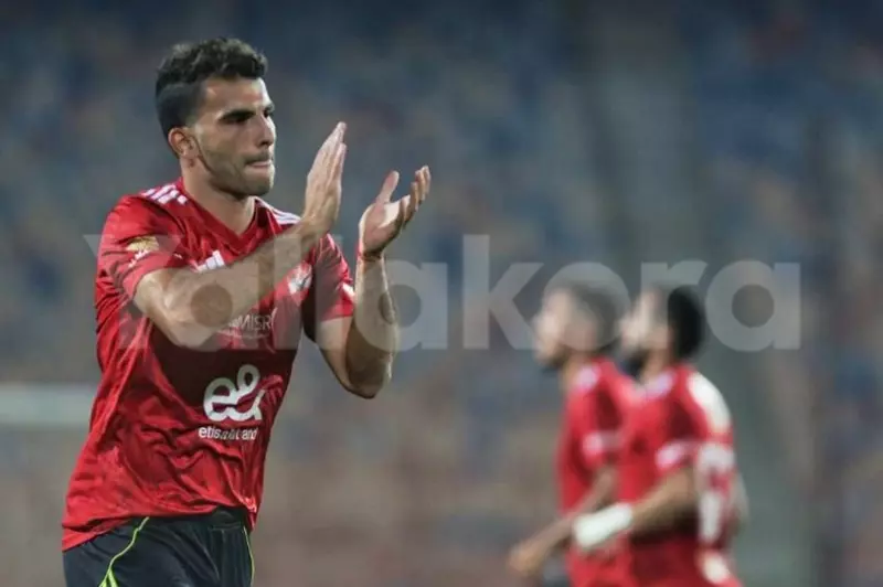 بإبداع زيزو.. “رأسية رضا” تضع الأهلي في المقدمة أمام مودرن سبورت بإبداع زيزو.. “رأسية رضا” تضع الأهلي في المقدمة أمام مودرن سبورت