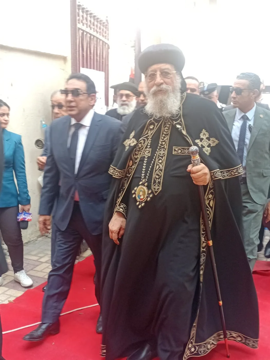 بابا تواضروس يصل للإدلاء بصوته في انتخابات مجلس الشيوخ 2025 بابا تواضروس يصل للإدلاء بصوته في انتخابات مجلس الشيوخ 2025